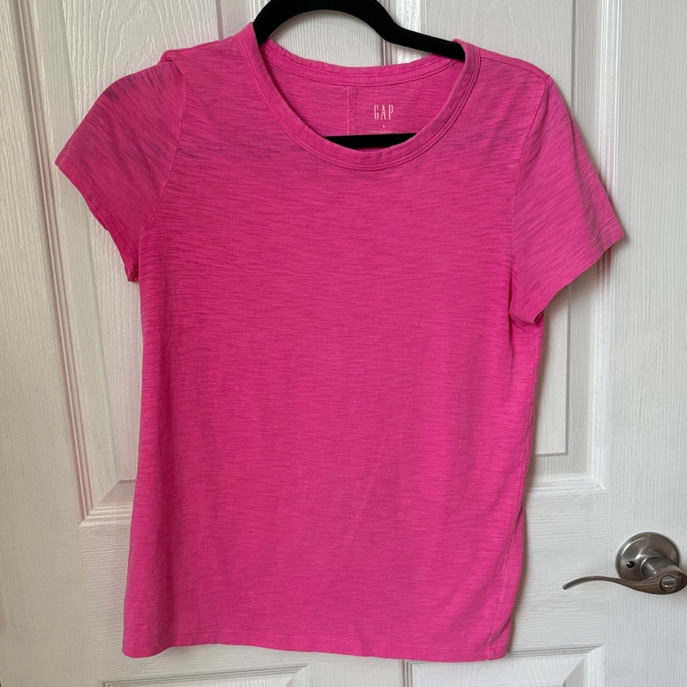 GAP Hot Pink Short Sleeve Crewneck Tee